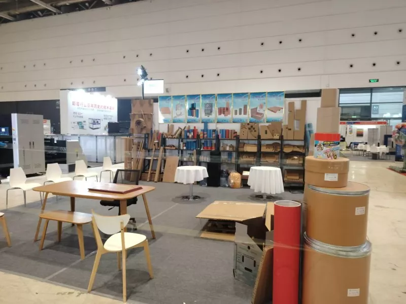 イリダが弘島展示会にデビュー