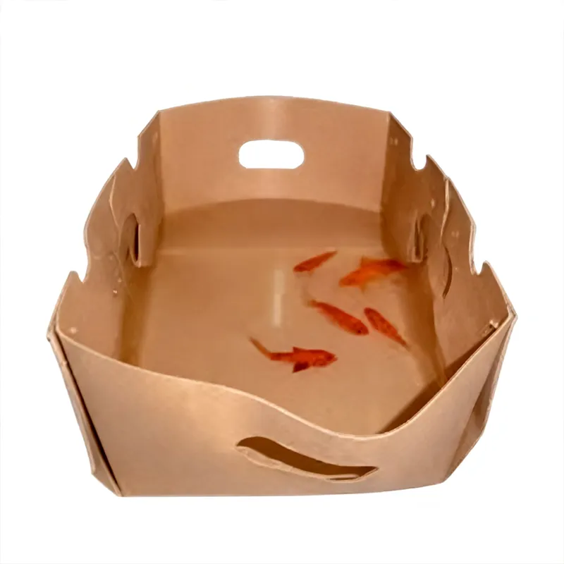 ワックスがけされたカートン